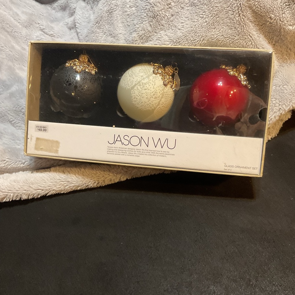 Jason Wu Holiday Ornament Set - Black, White, and Red